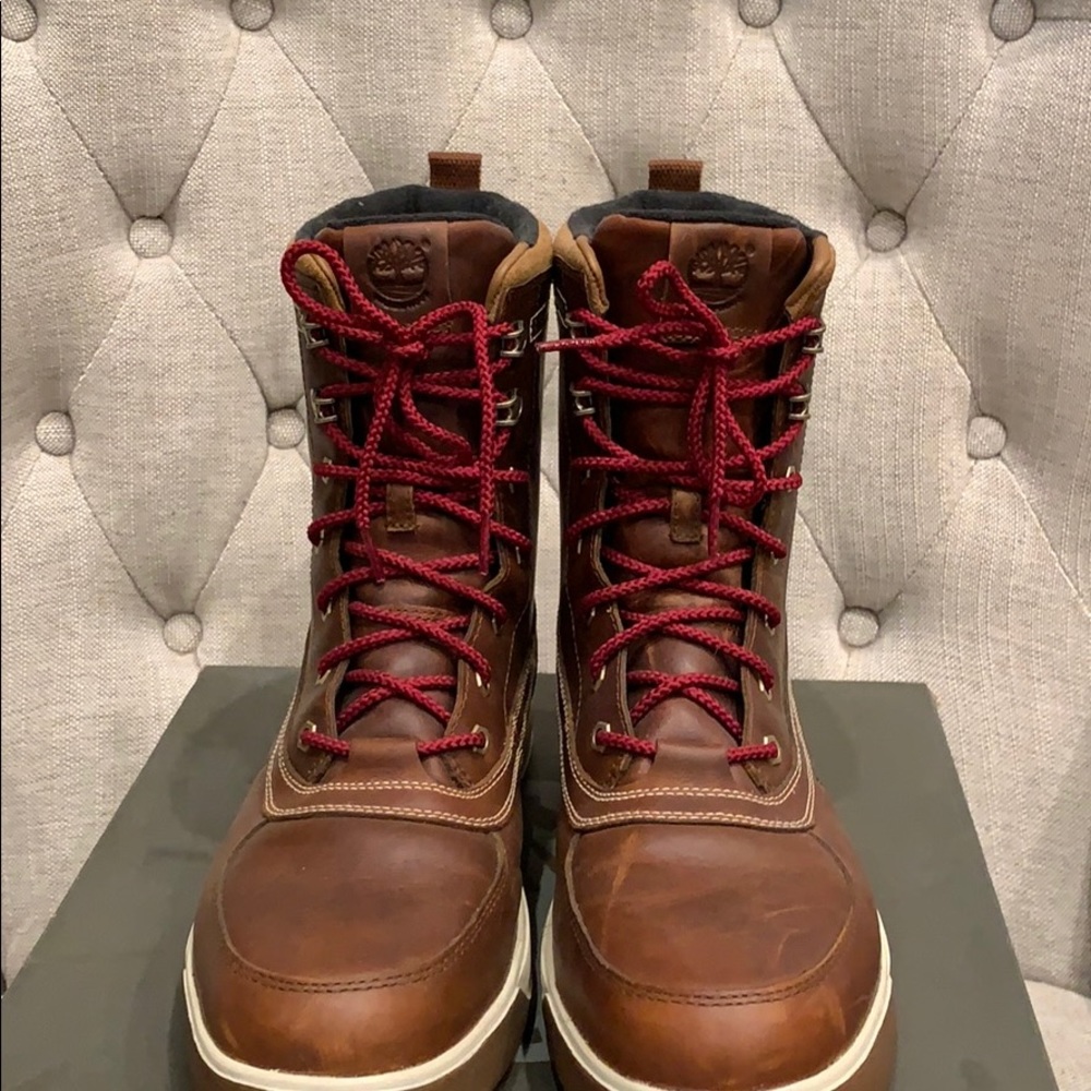 Timberland Men’s Lightweight Waterproof Boots 10.5